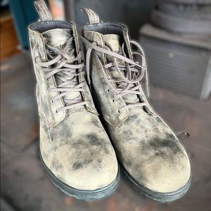 Blundstone Original Lace up boot size 9